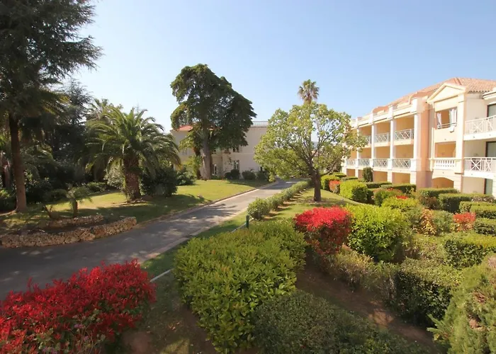 Studio Cabine Vue Mer, Piscine Panoramique, Parking Couvert
